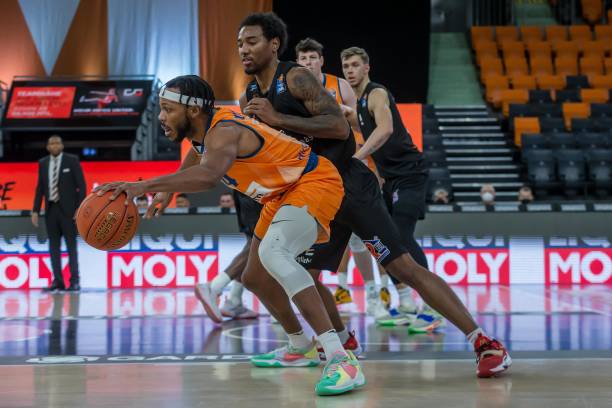 本场堪称 本场堪称