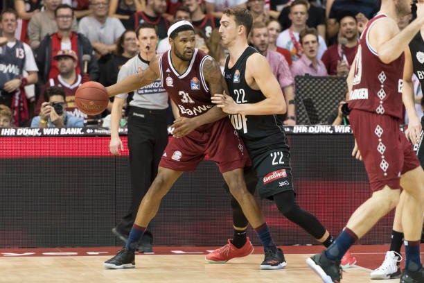 成功制造混 成功制造混