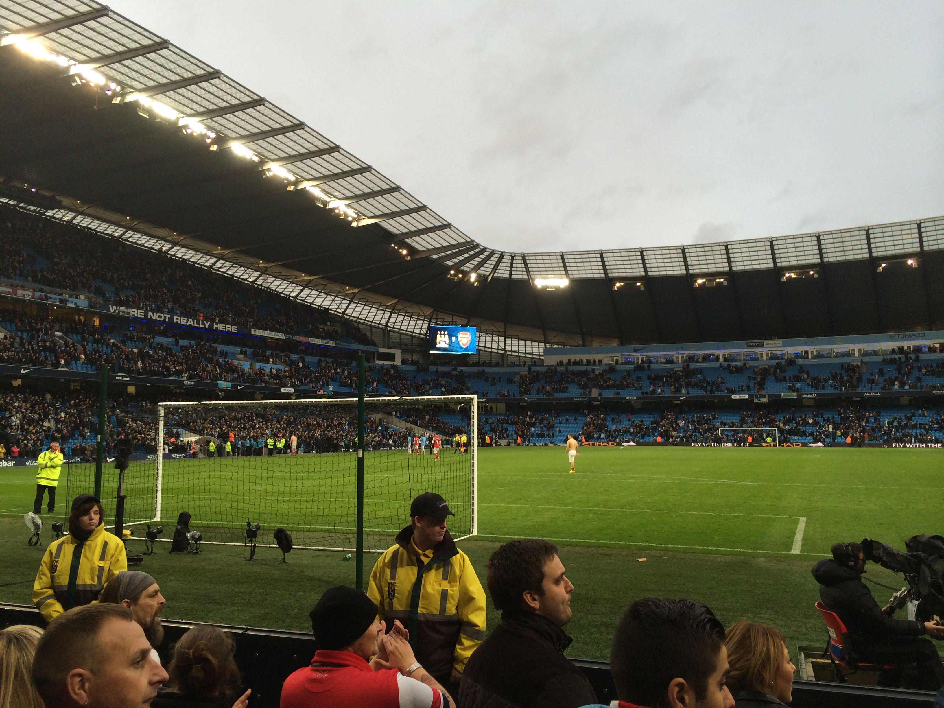 在伯恩利与 在伯恩利与