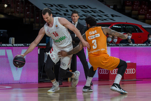 成为核心不 成为核心不